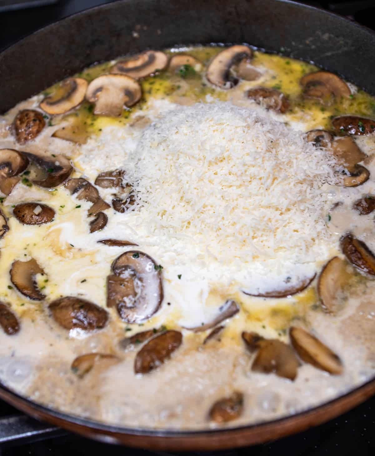 heavy cream with mushrooms 