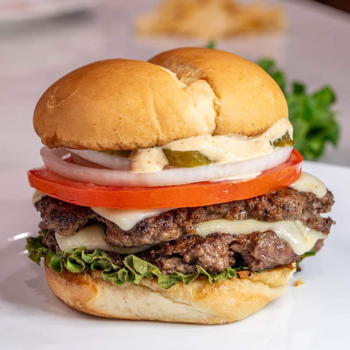 The final burger mamde from the Smash Burgers Recipe!