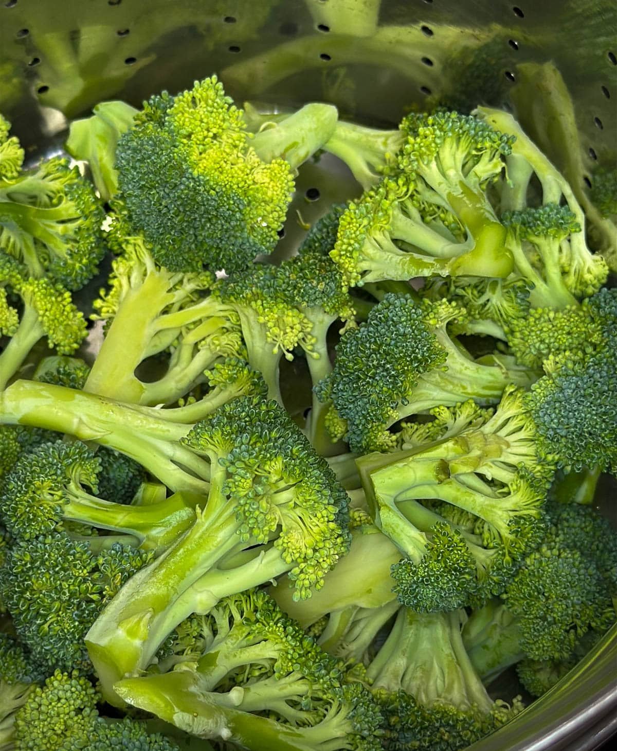 Place broccoli into the steamer.